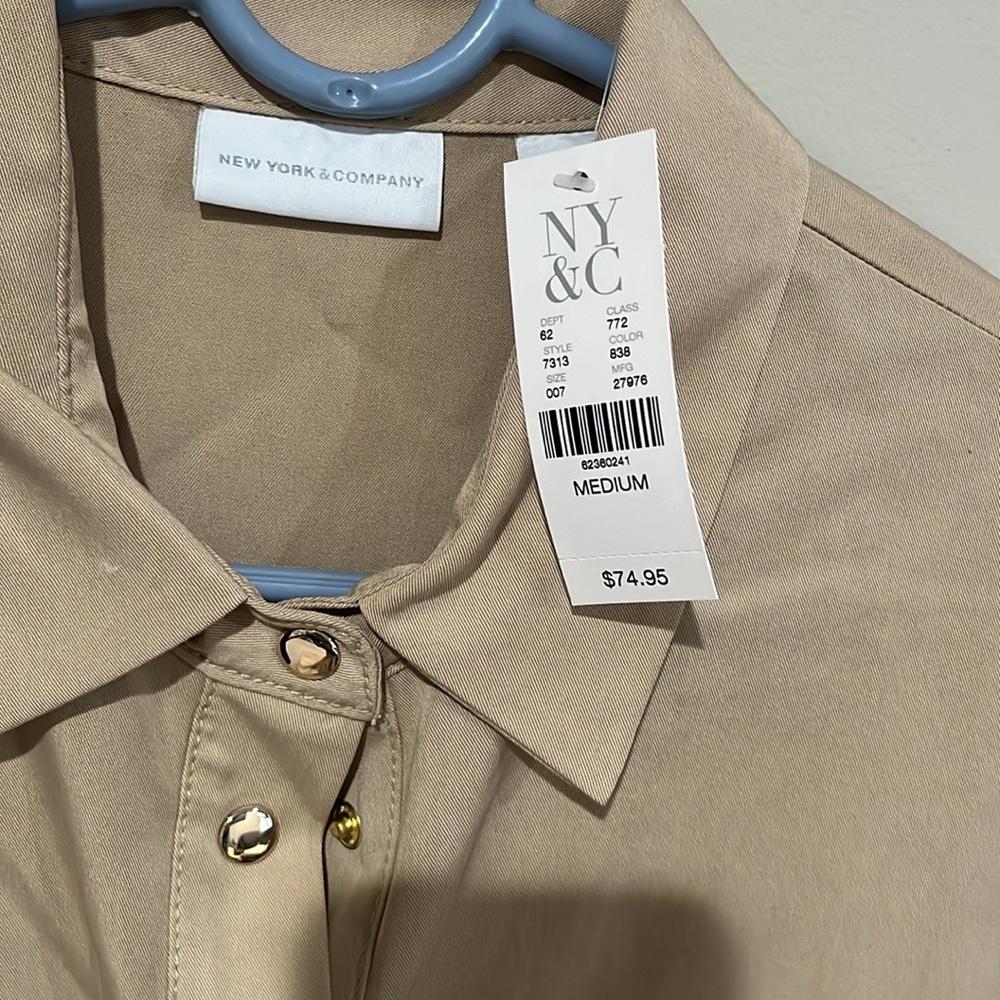 NYC button up dress size med NWTs - Picture 3 of 6